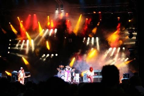 Queen Revival Band live