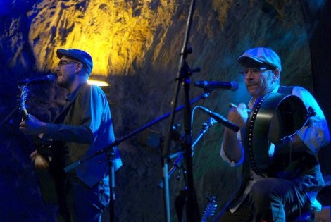 Pot O'Stovies live
