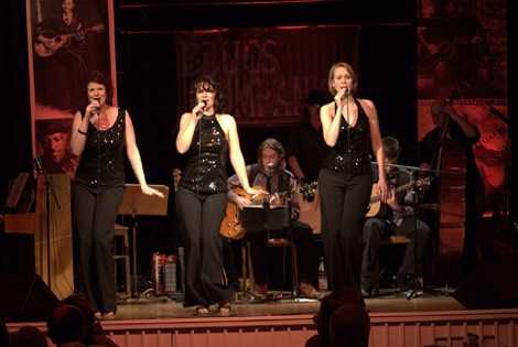 Swingle Sisters live