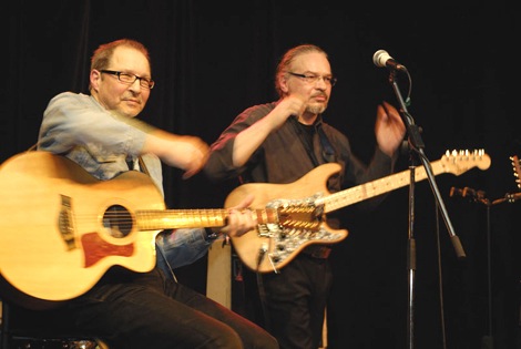 TwoDylan live